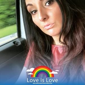 Meet your Posher, Mandy